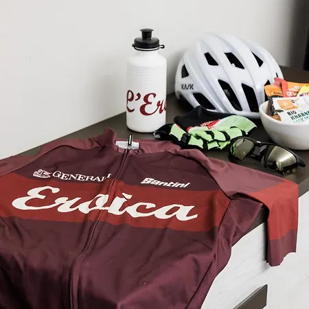 Living Апартаменты *